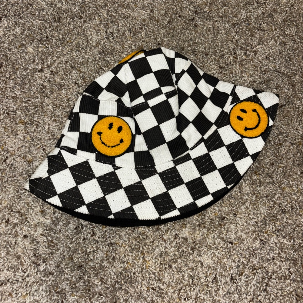 Reversible Kids Checkered Hat with Smiley Accents